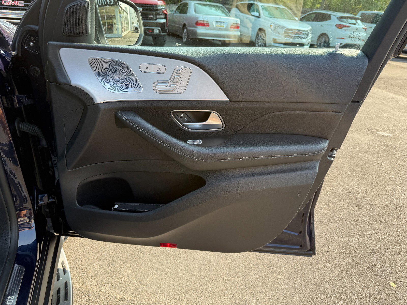 Used 2020 Mercedes-Benz GLE 350 4MATIC image 22