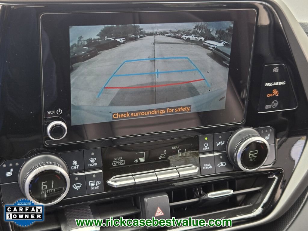 Used 2024 Toyota Highlander XLE image 26