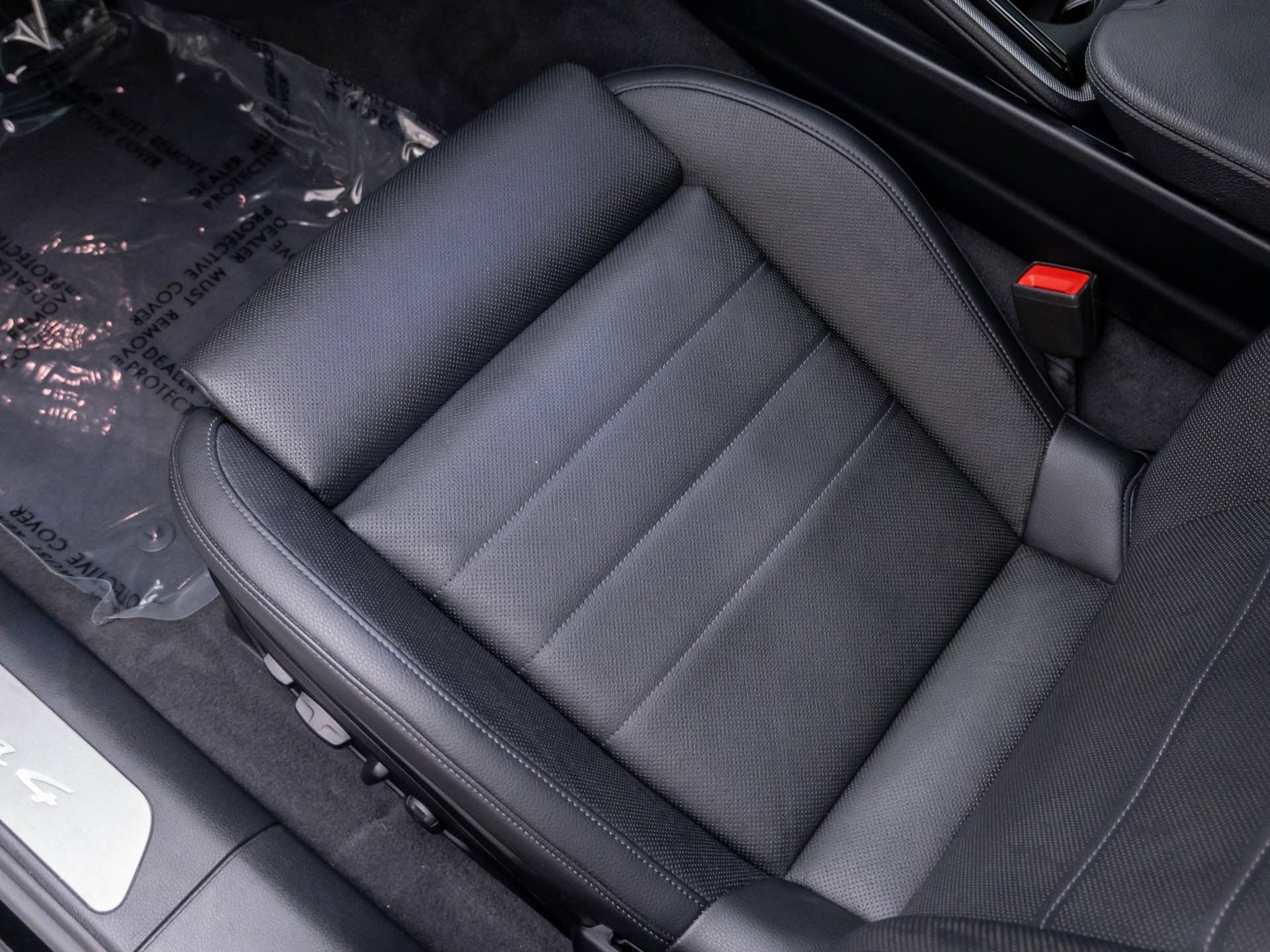 Certified 2025 Porsche Panamera 4 AWD/4WD image 15