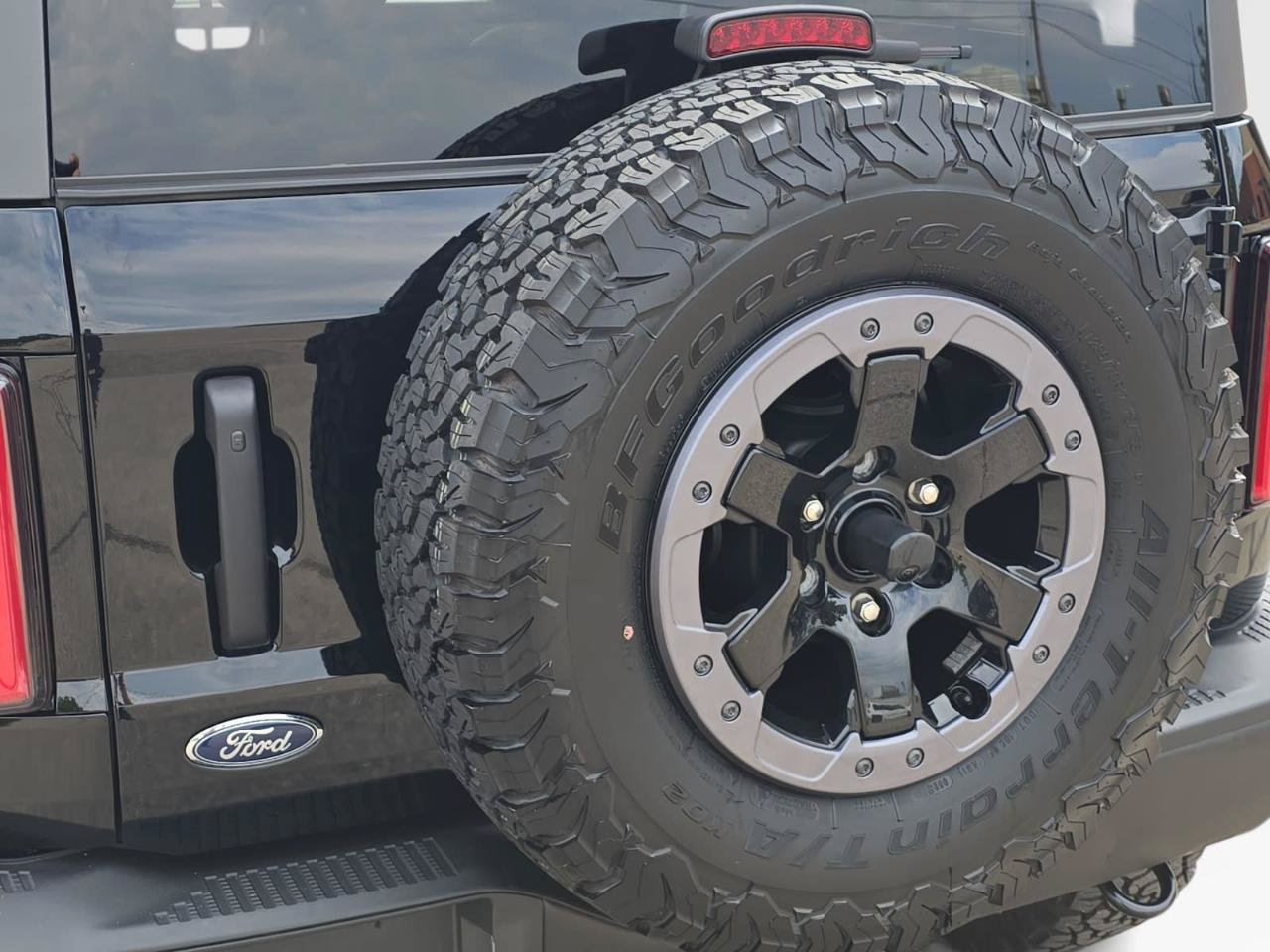 Used 2023 Ford Bronco Badlands AWD/4WD image 25