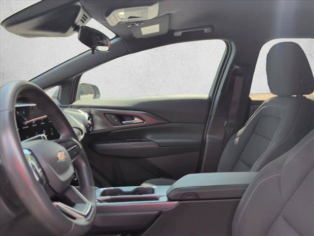 Used 2025 Chevrolet Equinox EV LT FWD image 14