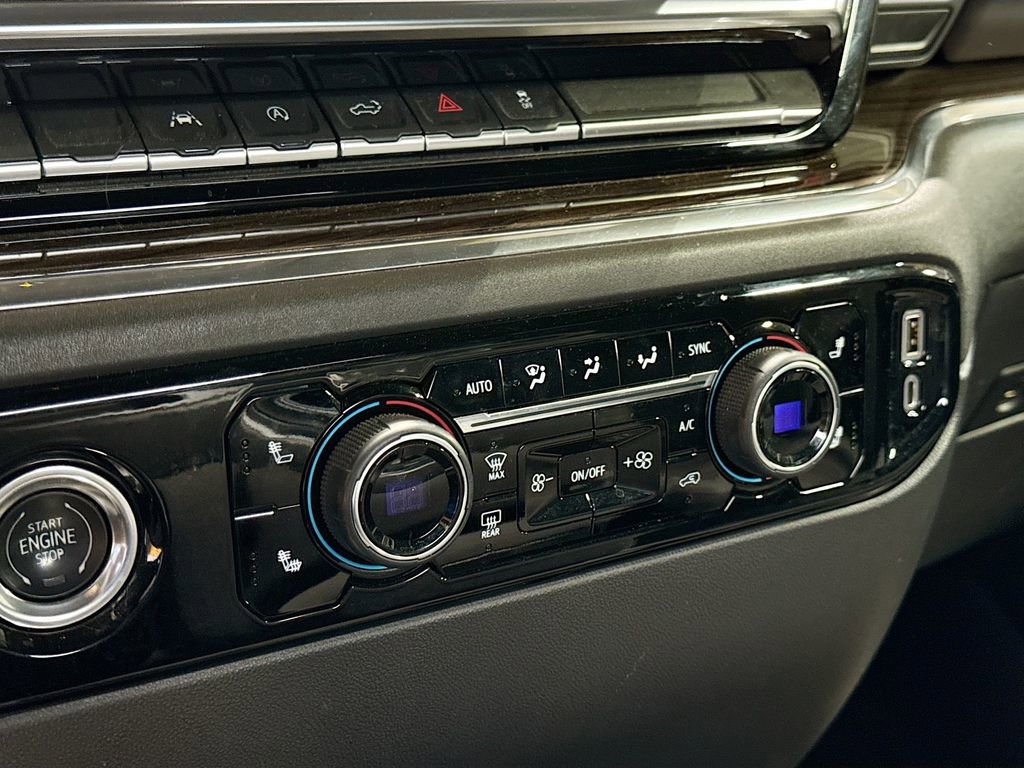 Used 2023 Chevrolet Silverado 1500 LT image 16