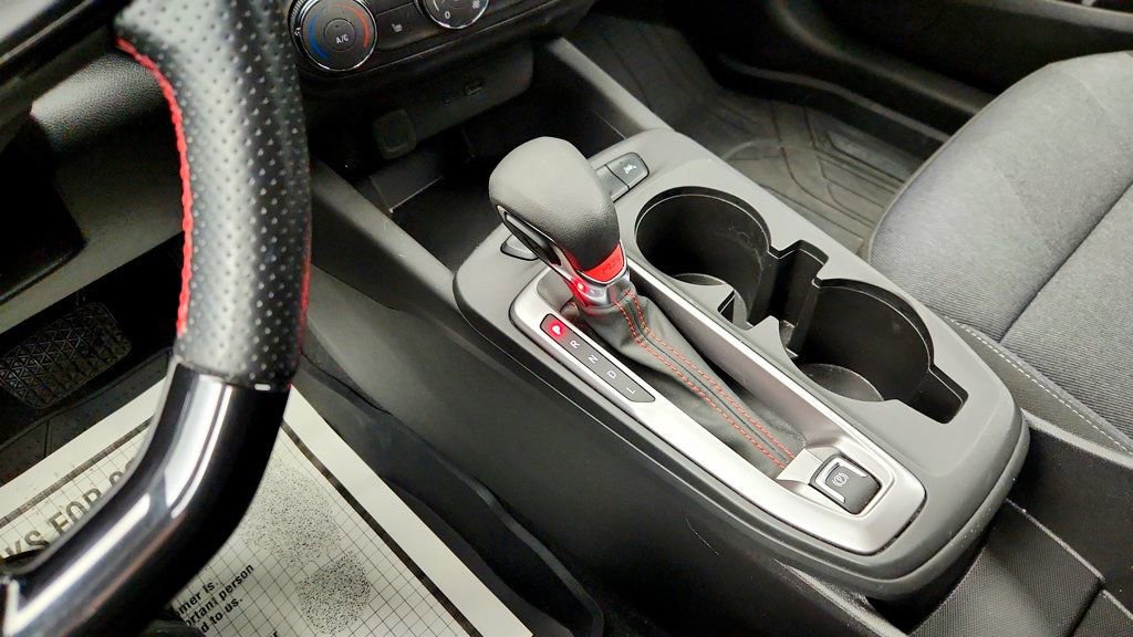 Used 2024 Chevrolet Trax RS image 16