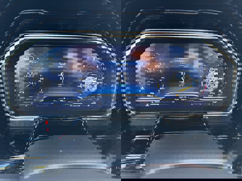 Used 2024 Chevrolet Silverado 2500 LT w/ Convenience Package image 31