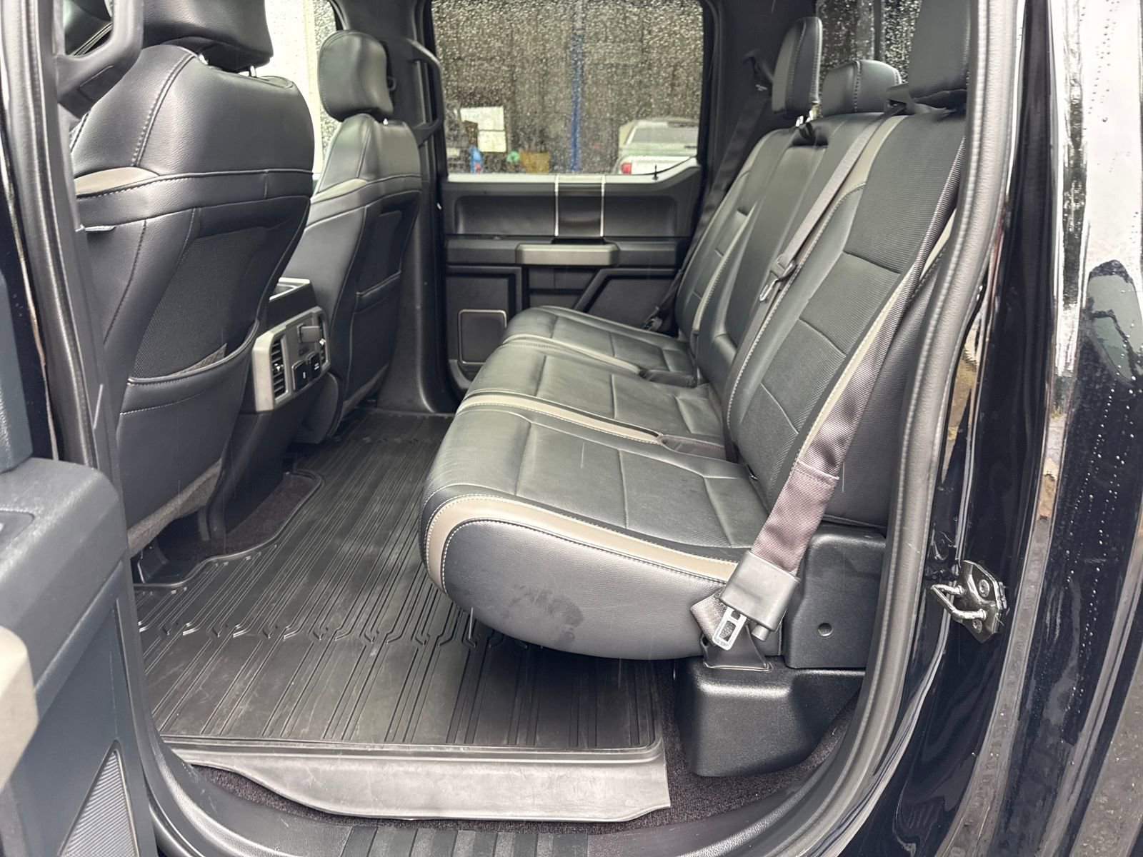 Used 2017 Ford F150 Raptor w/ Equipment Group 802A Luxury AWD/4WD image 25