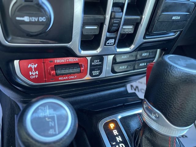 Used 2023 Jeep Wrangler Unlimited Rubicon w/ Cold Weather Group image 35