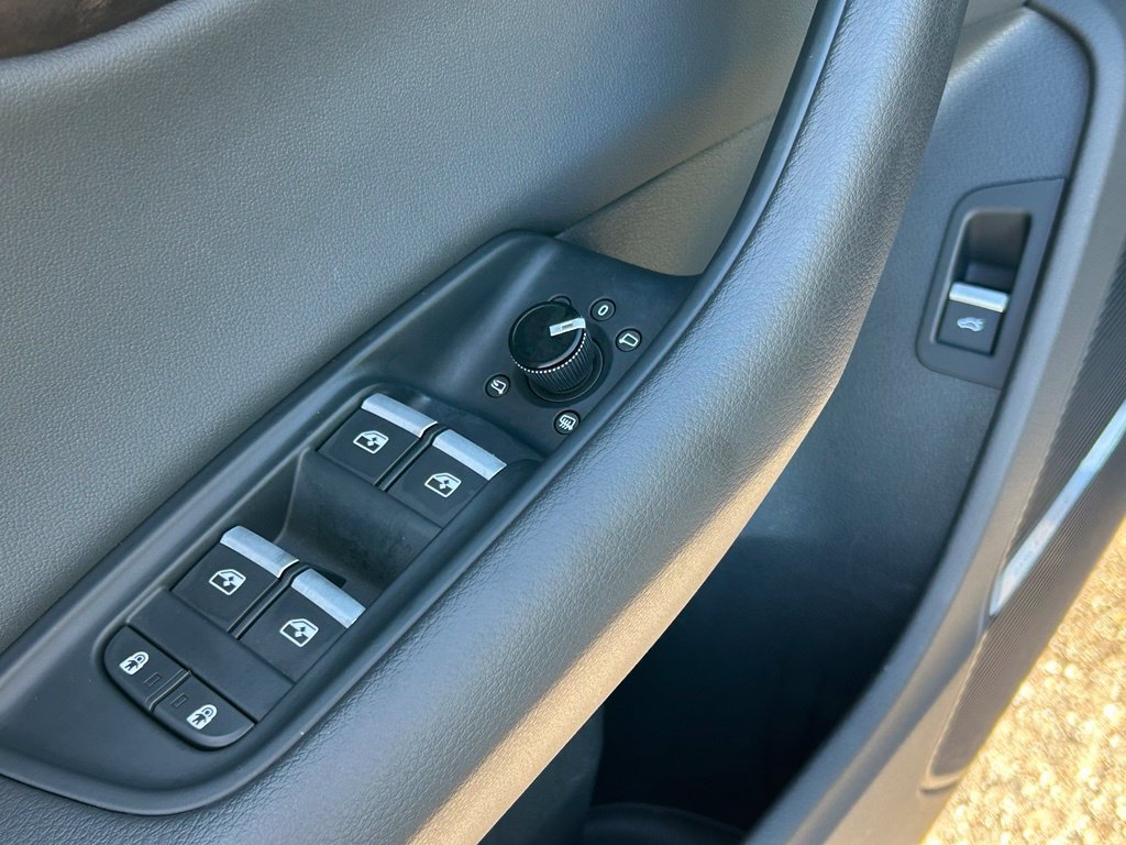 Used 2021 Audi Q8 Premium Plus AWD/4WD image 20