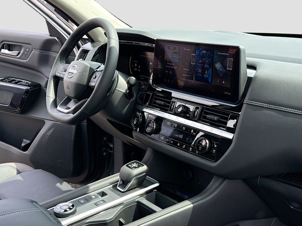 New 2026 Nissan Pathfinder Platinum AWD/4WD image 5