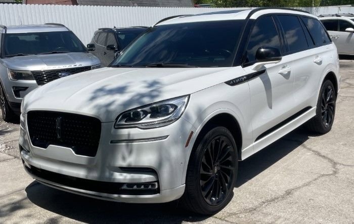 Used 2022 Lincoln Aviator Reserve w/ Equipment Group 201A AWD/4WD video 1