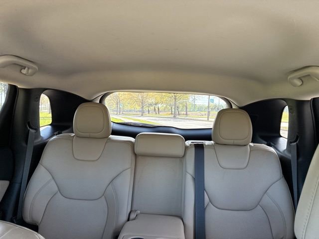 Used 2016 Jeep Cherokee Limited w/ Luxury Group image 33