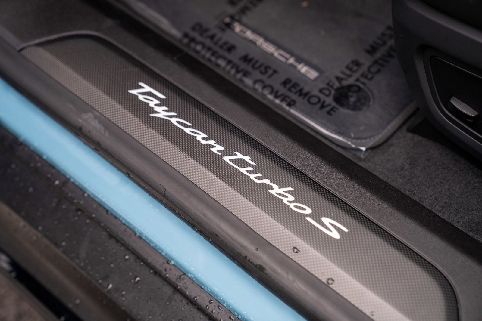 Certified 2025 Porsche Taycan Turbo image 12