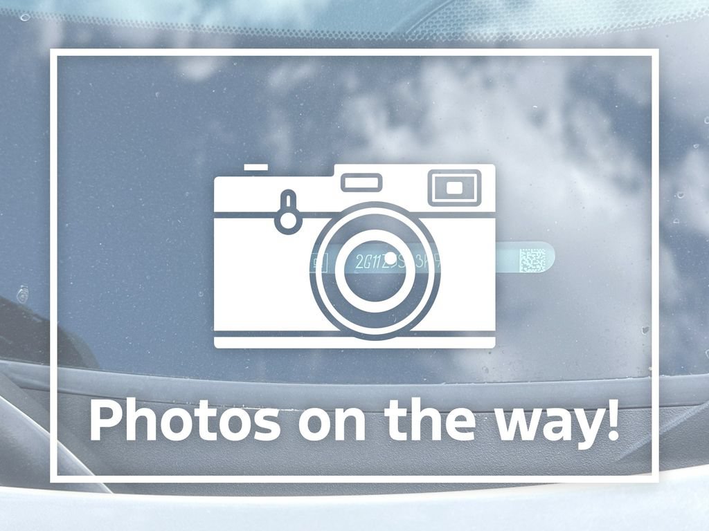 Used 2019 Chevrolet Impala LT w/ LT Leather Package FWD image 2