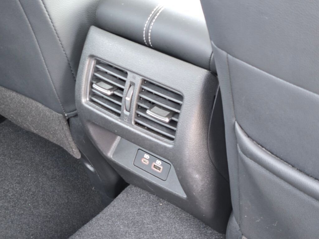 Used 2023 Nissan Altima 2.5 SL image 11