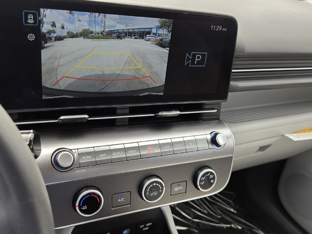Used 2026 Hyundai Kona SE FWD image 21