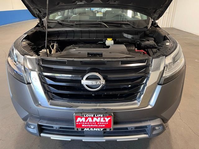 Used 2022 Nissan Pathfinder SL w/ SL Premium Package image 9