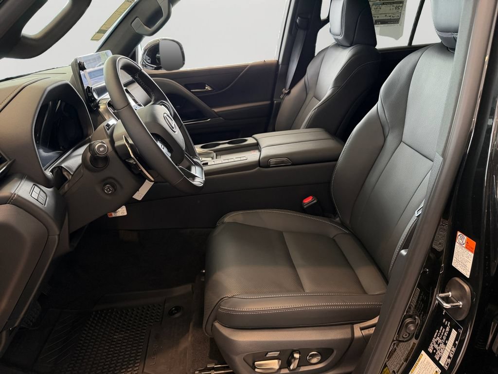 New 2026 Lexus LX 700h Luxury AWD/4WD image 13