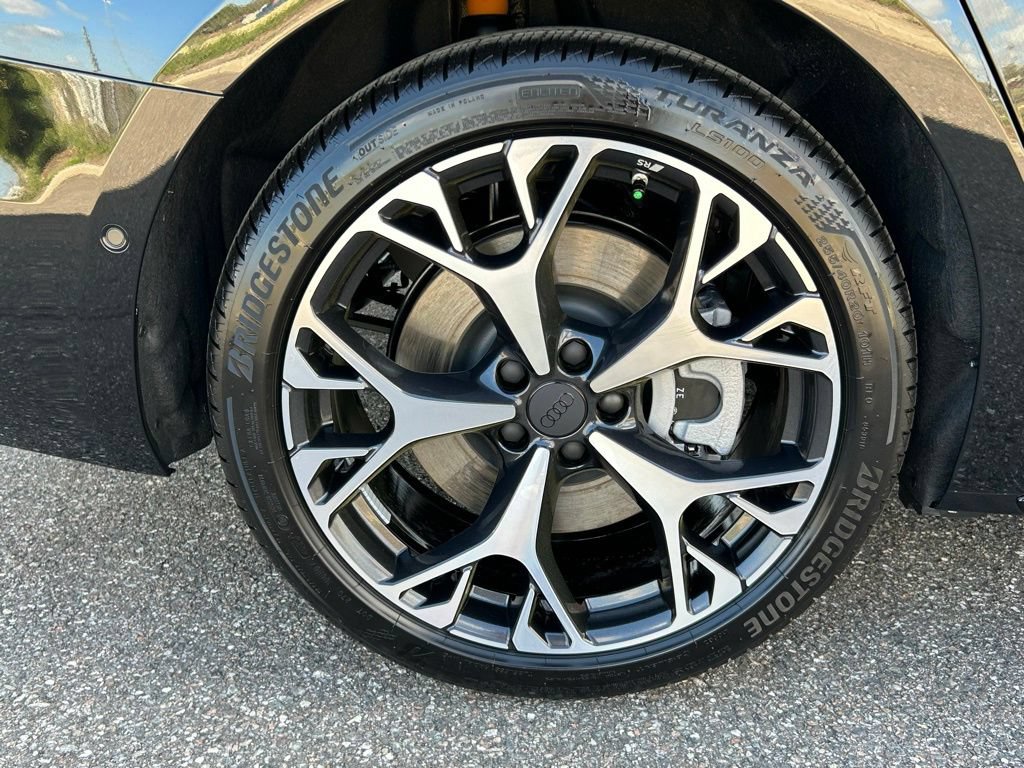 New 2026 Audi A6 Premium Plus AWD/4WD image 55