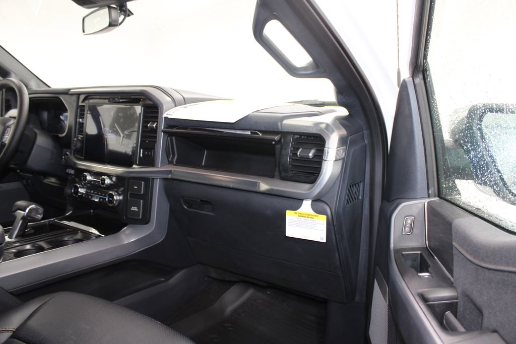 New 2025 Ford F150 Lariat w/ Equipment Group 502A High image 30