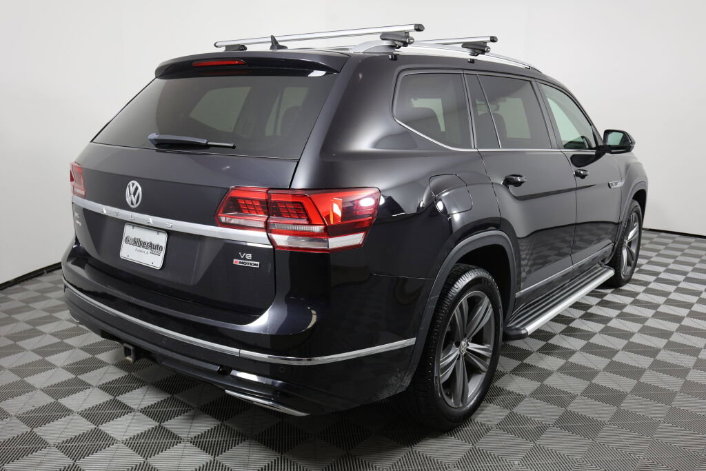 Used 2019 Volkswagen Atlas SEL R-Line image 2