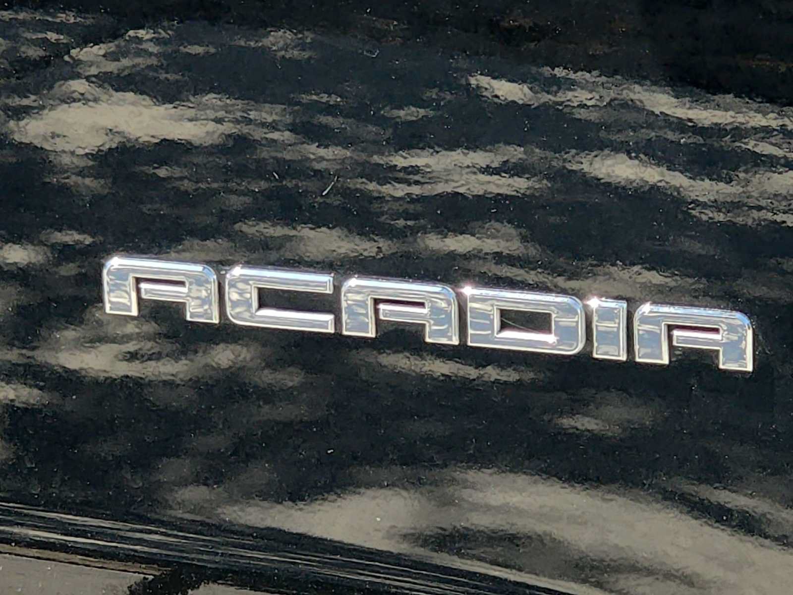 Used 2018 GMC Acadia SLT w/ LPO, Black Accent Package FWD image 23
