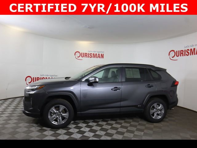 Used 2025 Toyota RAV4 XLE image 7