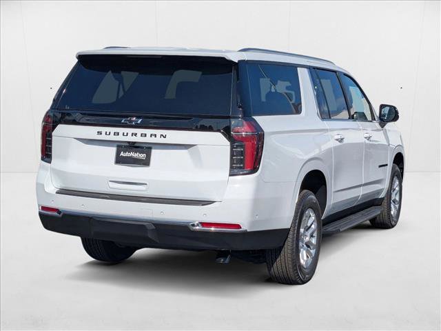 New 2025 Chevrolet Suburban LS w/ LPO, Dark Essentials Package video 2