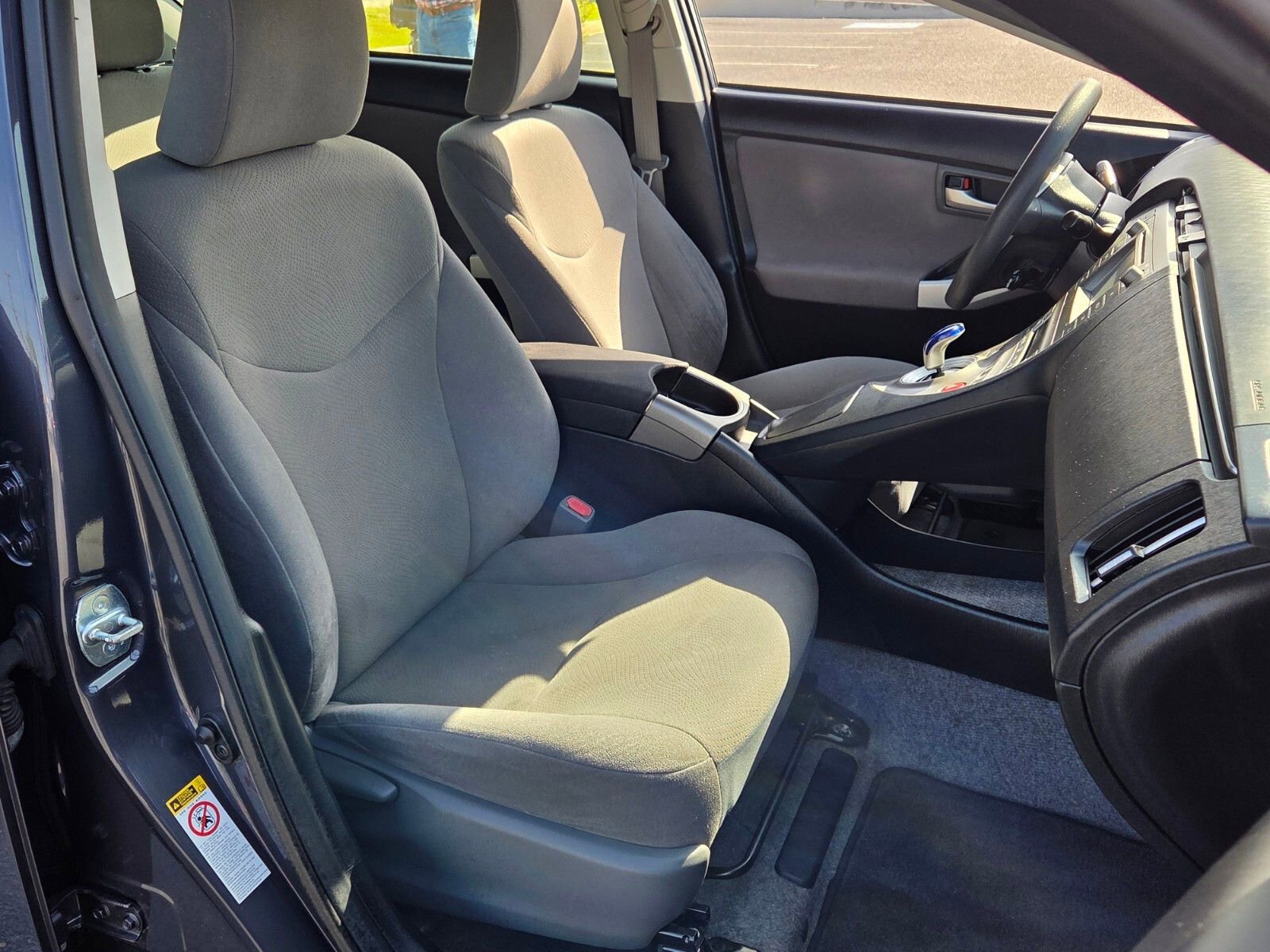 Used 2014 Toyota Prius Two image 17