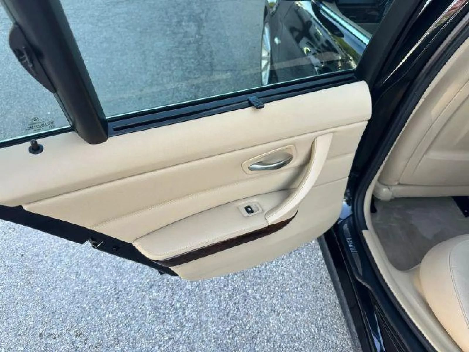 Used 2011 BMW 335d Sedan RWD image 17