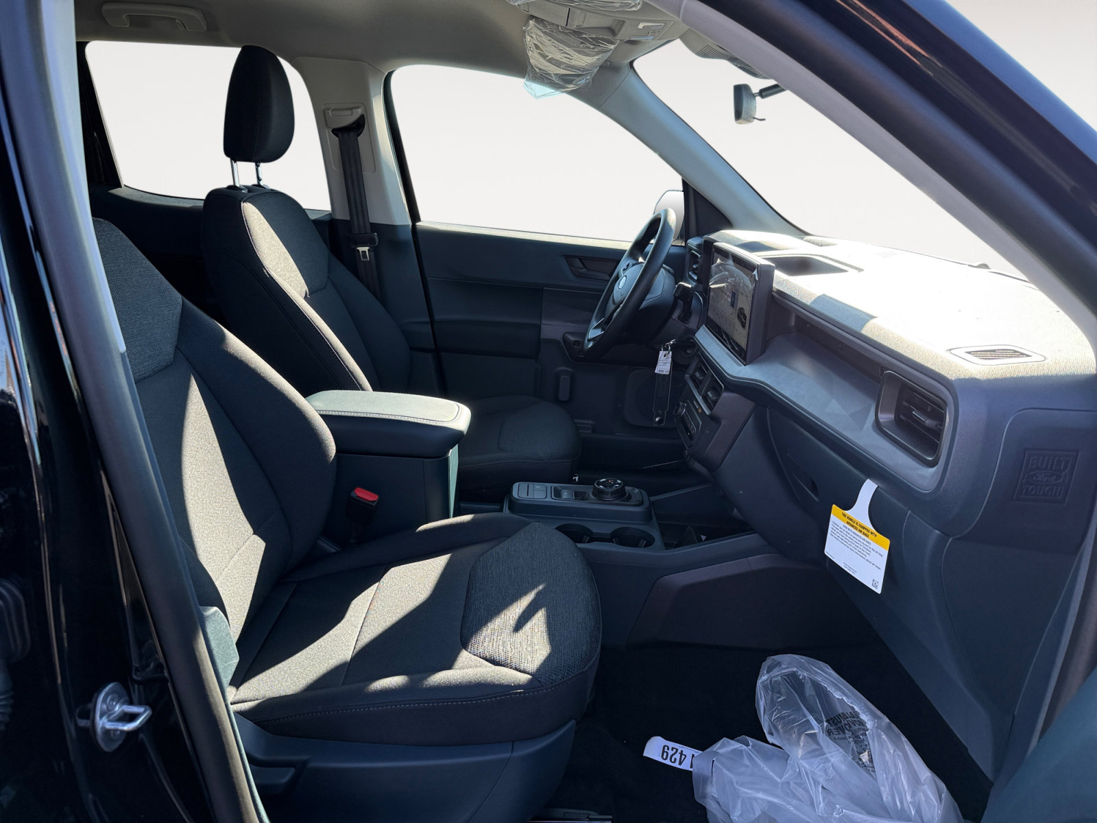 New 2025 Ford Maverick XL image 19