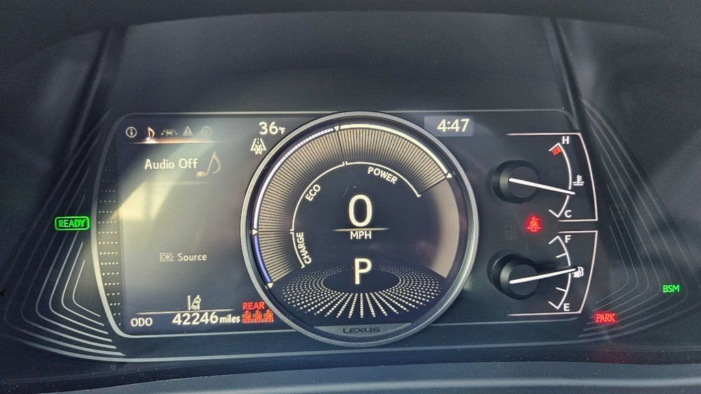 Used 2019 Lexus UX 250h w/ Premium Package image 28