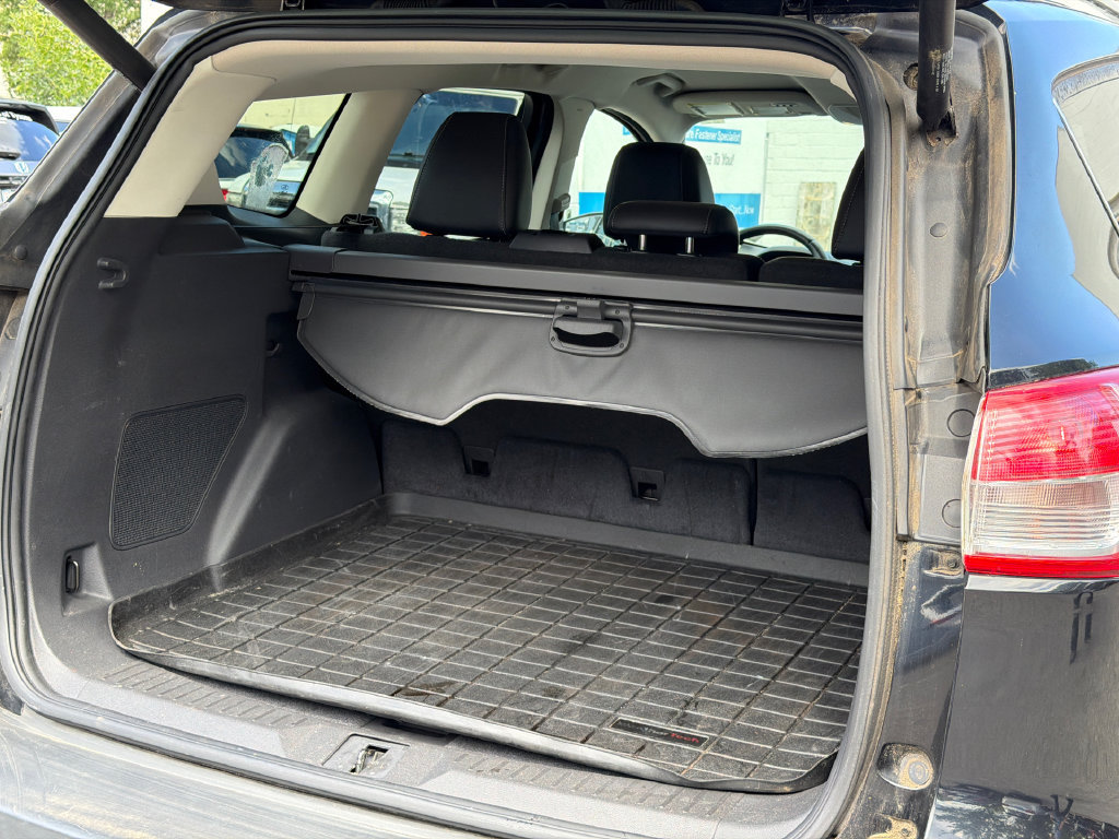 Used 2016 Ford Escape Titanium AWD/4WD image 6