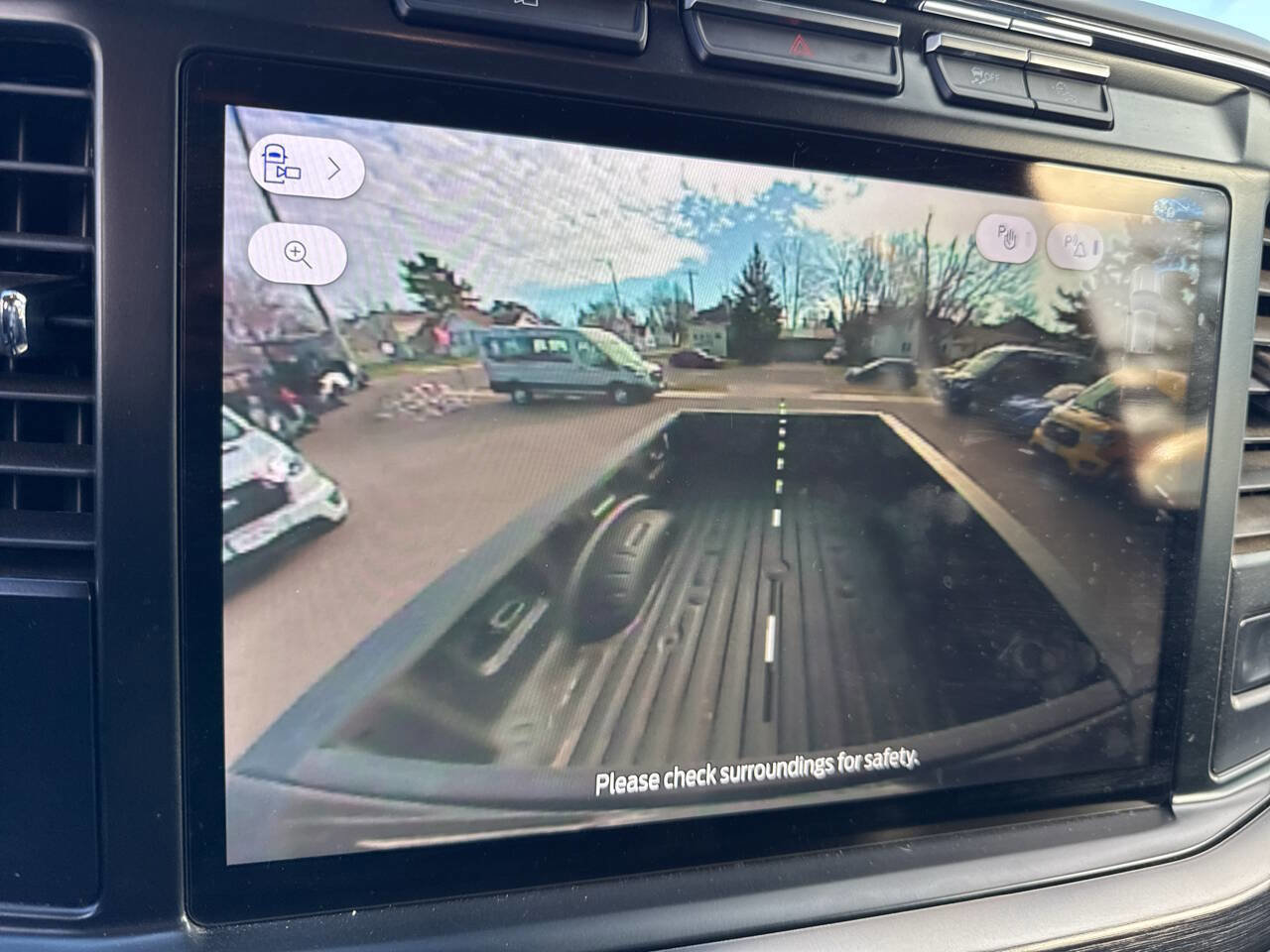 Certified 2023 Ford F250 Lariat w/ Tremor Off-Road Package image 37