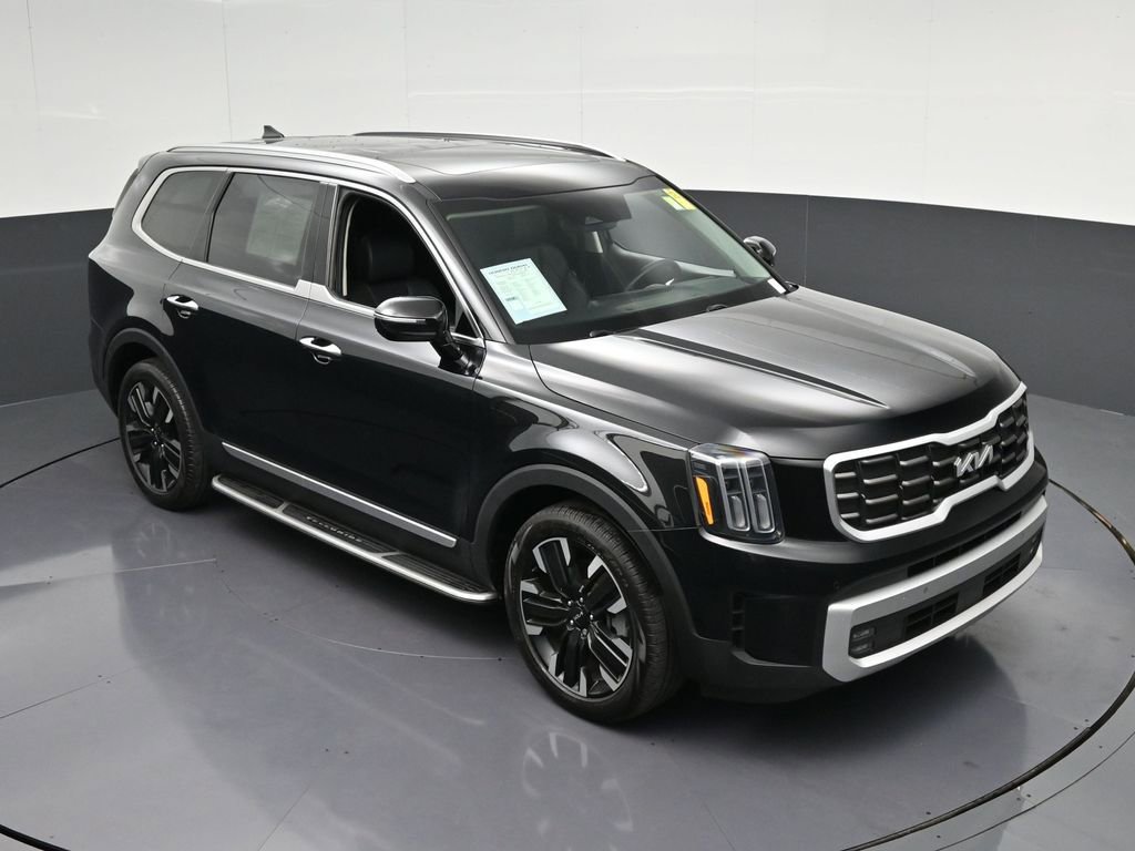 Used 2024 Kia Telluride SX w/ Towing Package FWD image 24