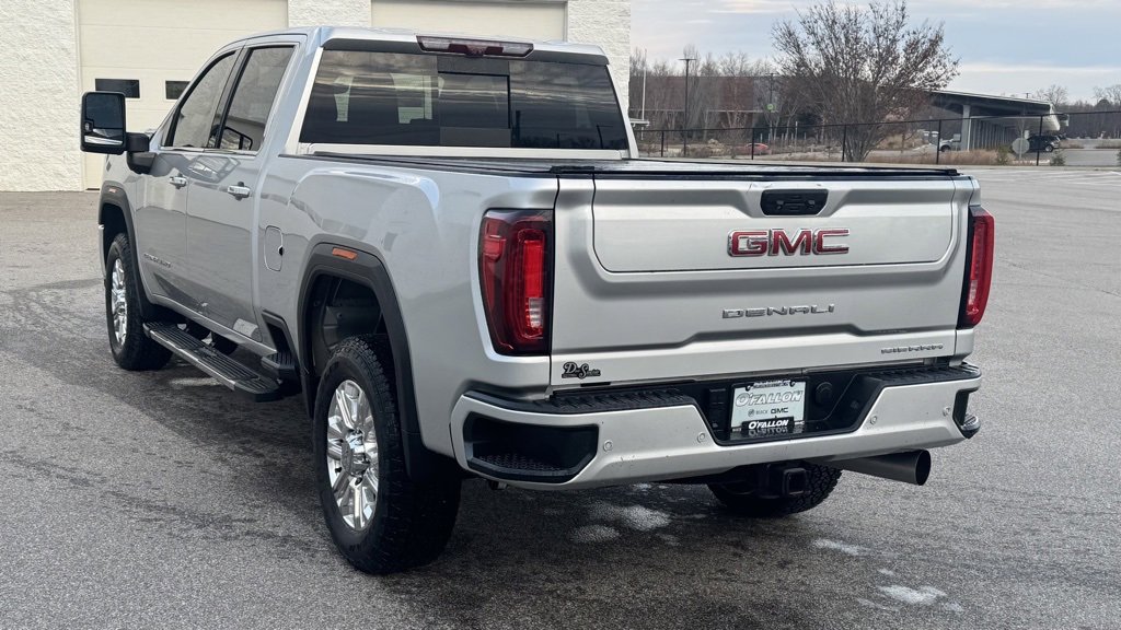 Used 2022 GMC Sierra 2500 Denali w/ Denali Ultimate Package image 11