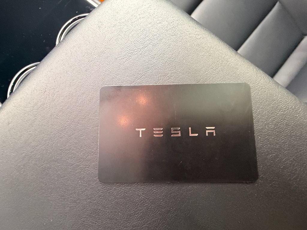 Used 2020 Tesla Model 3 Standard Range Plus RWD image 33