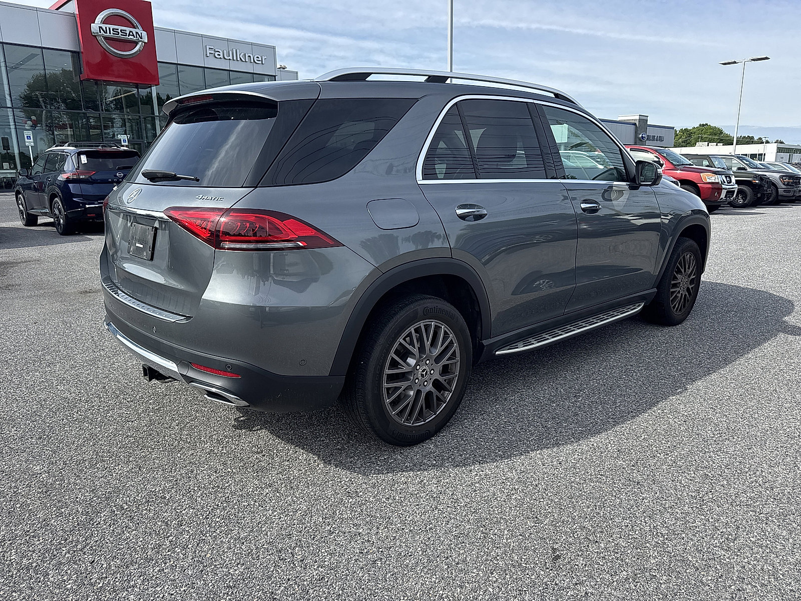 Used 2021 Mercedes-Benz GLE 350 4MATIC image 4