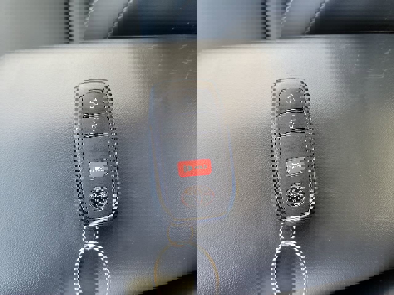 Used 2024 Toyota Prius XLE image 23