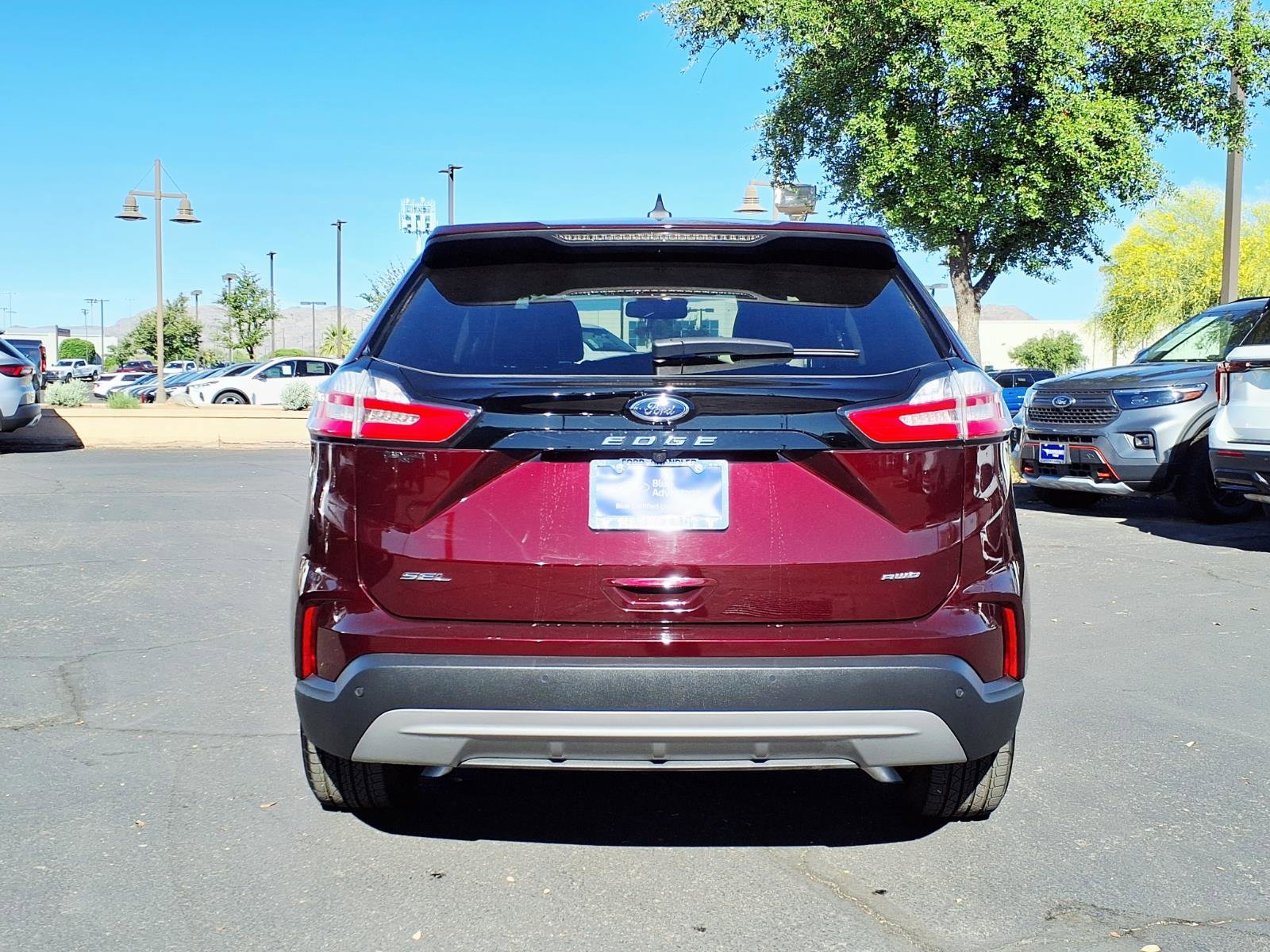 Certified 2024 Ford Edge SEL w/ Convenience Package image 5