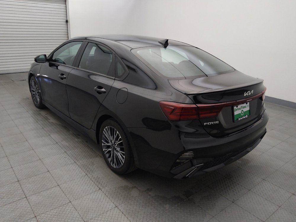 Used 2023 Kia Forte GT-Line w/ GT-Line Technology Package FWD image 5