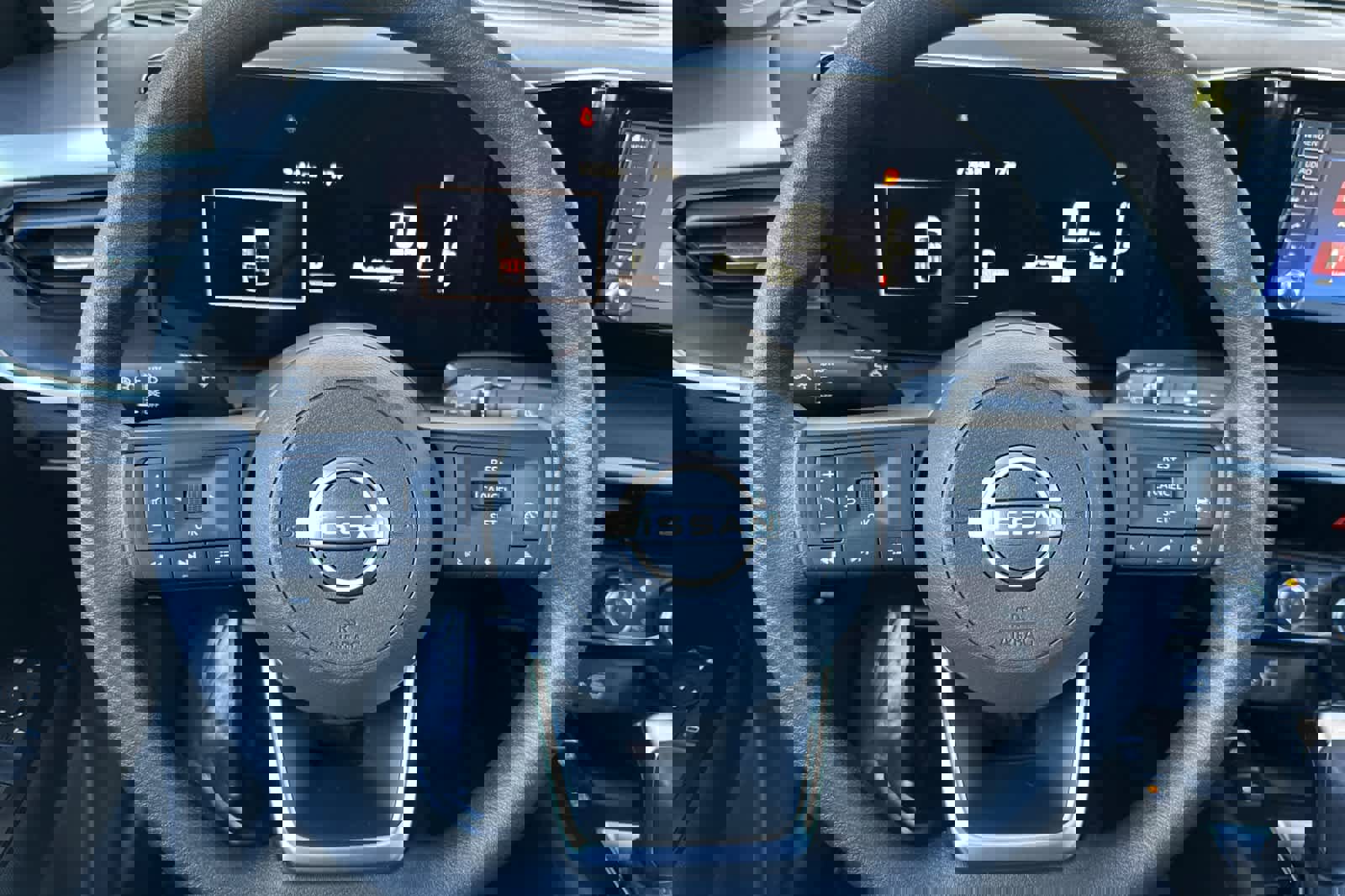 New 2025 Nissan Kicks S image 23