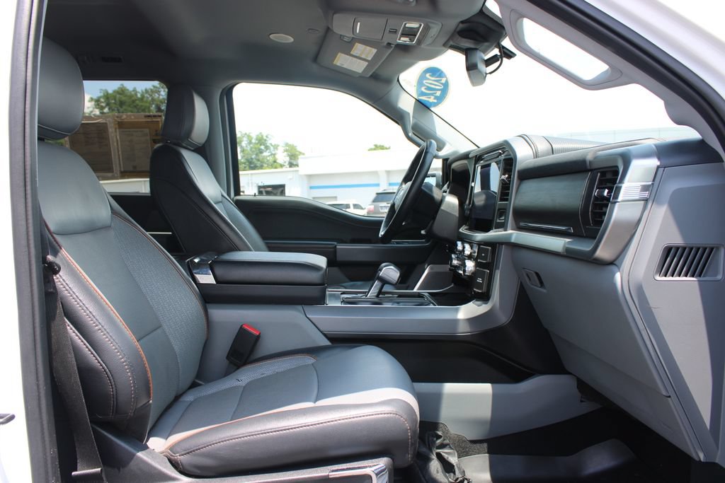 Used 2024 Ford F150 Lariat w/ Equipment Group 502A High AWD/4WD image 33