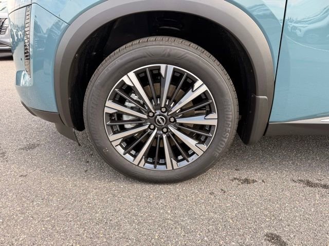 New 2026 Nissan Pathfinder Platinum image 9