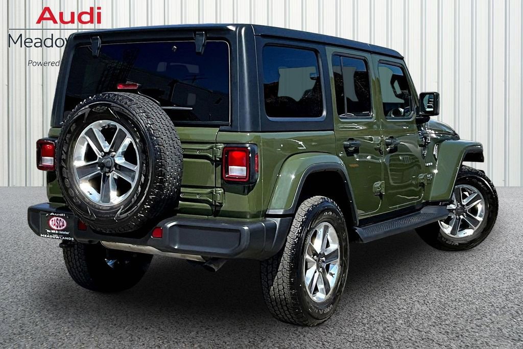 Used 2022 Jeep Wrangler Unlimited Sahara w/ Cold Weather Group AWD/4WD image 6