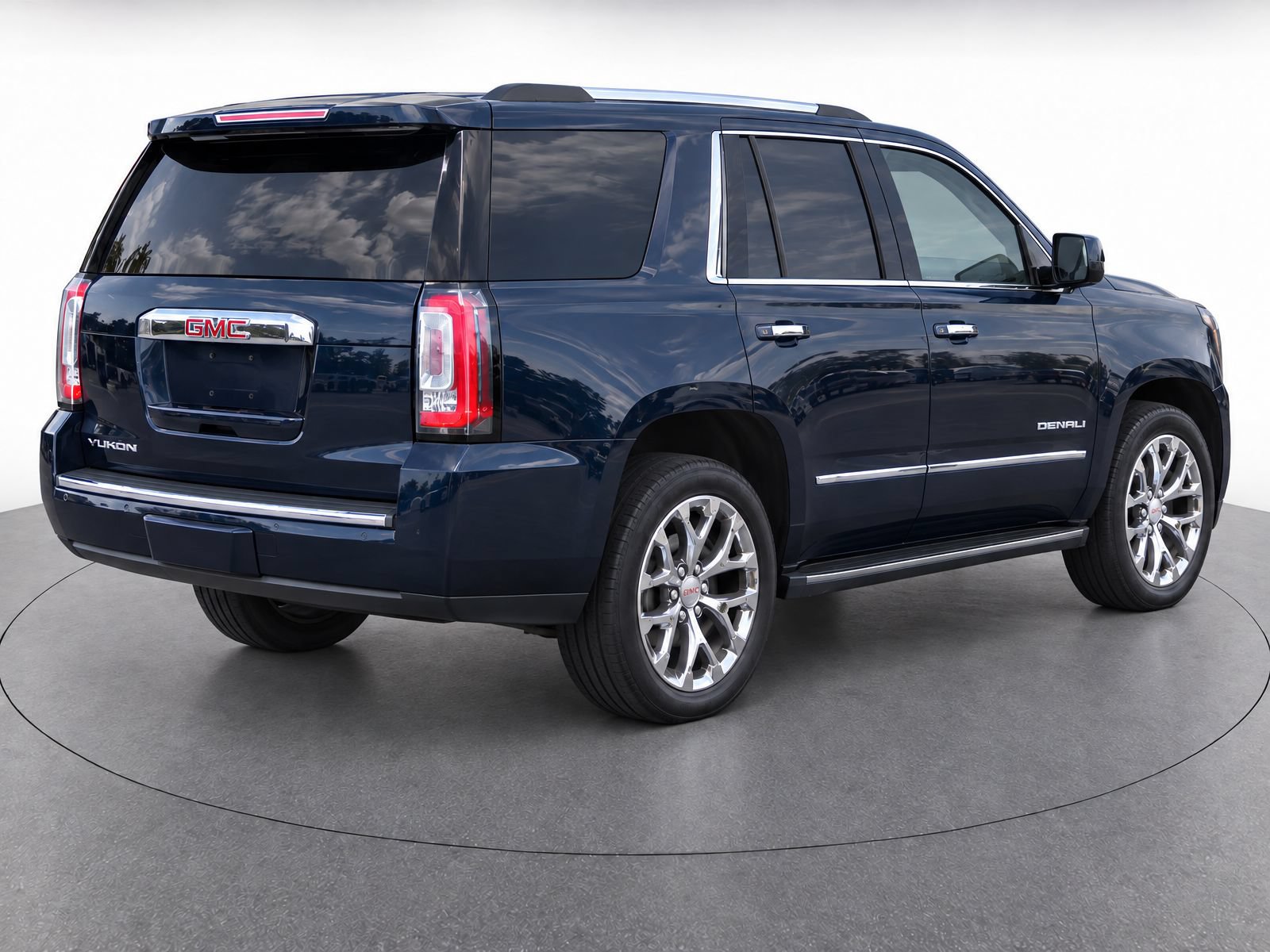 Used 2020 GMC Yukon Denali w/ Denali Ultimate Package RWD image 4