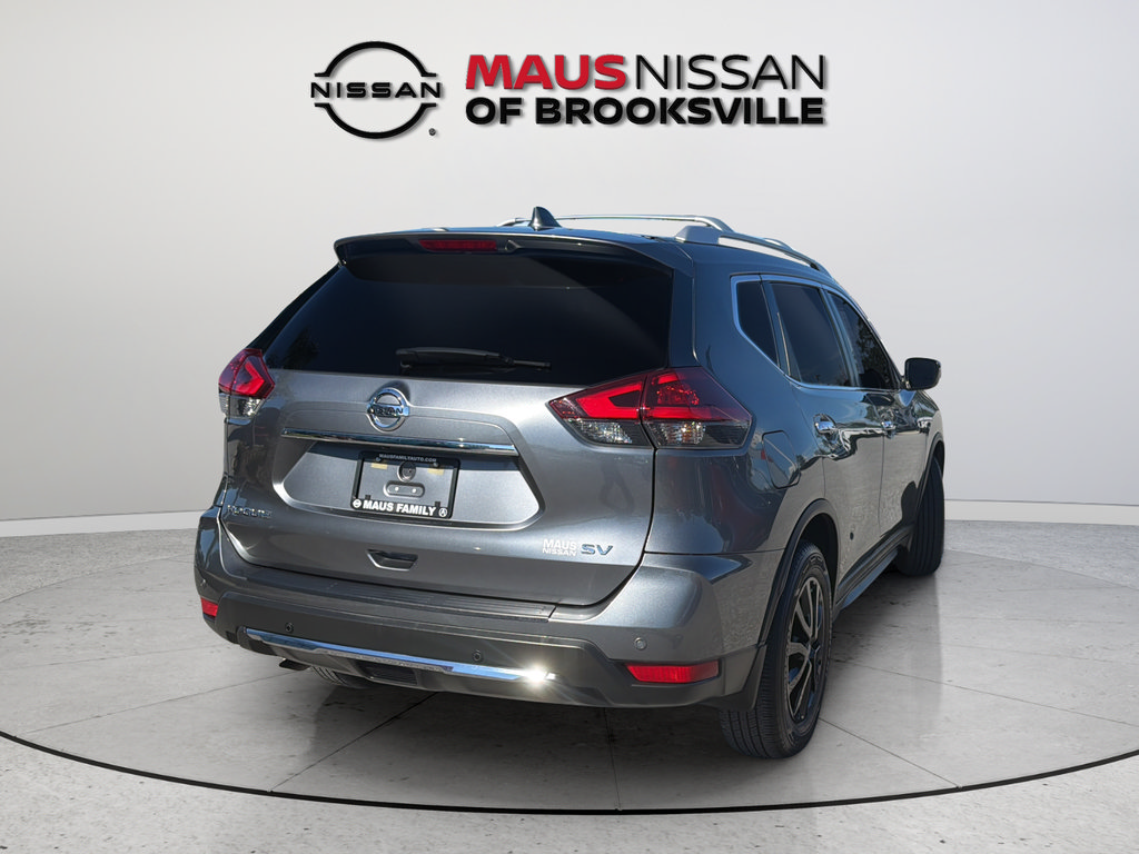 Used 2020 Nissan Rogue SV FWD image 10