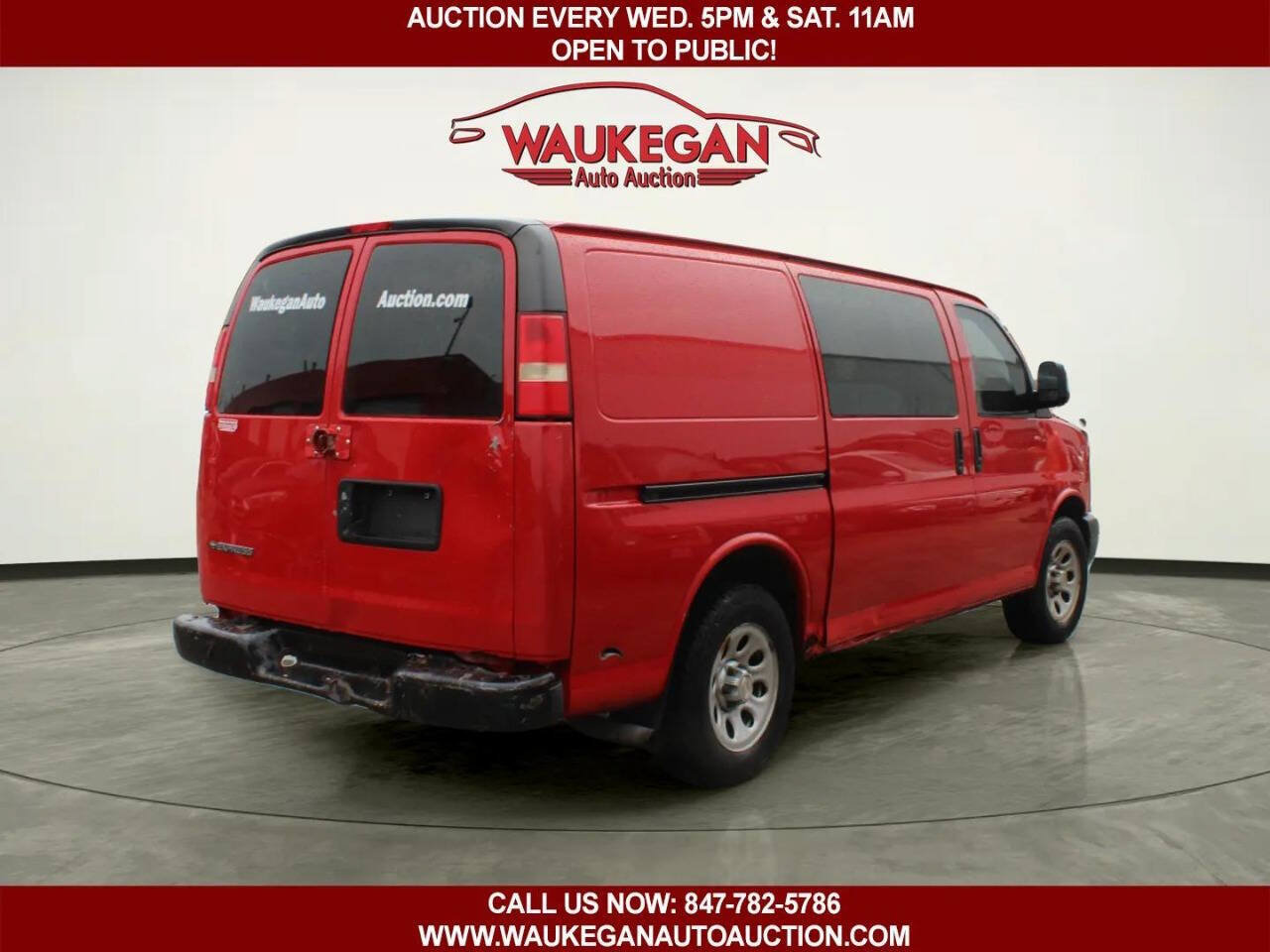 Used 2009 Chevrolet Express 1500 RWD image 5