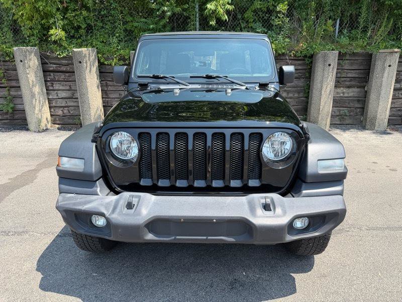 Used 2018 Jeep Wrangler Unlimited Sport AWD/4WD image 2
