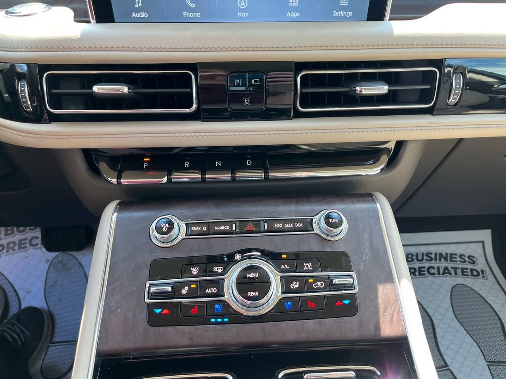 Used 2022 Lincoln Aviator Reserve w/ Equipment Group 201A image 36