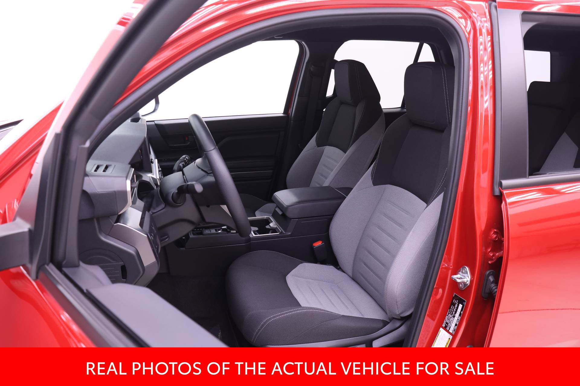 Certified 2025 Toyota 4Runner TRD Off-Road AWD/4WD image 4