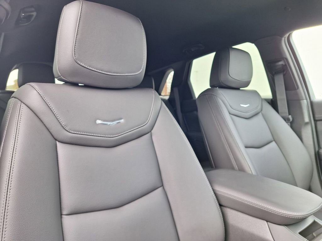 New 2026 Cadillac XT5 Luxury w/ LPO, Floor Liner Package image 26
